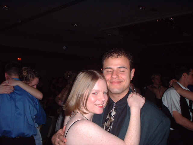 dancing with Jessi at MMC homecoming #2.jpg (72184 bytes)